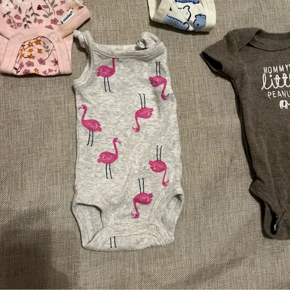 5 pairs of preemie girl clothes - Picture 10 of 11
